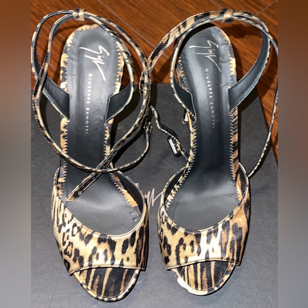 Giuseppe Zanotti animal print heels size 40